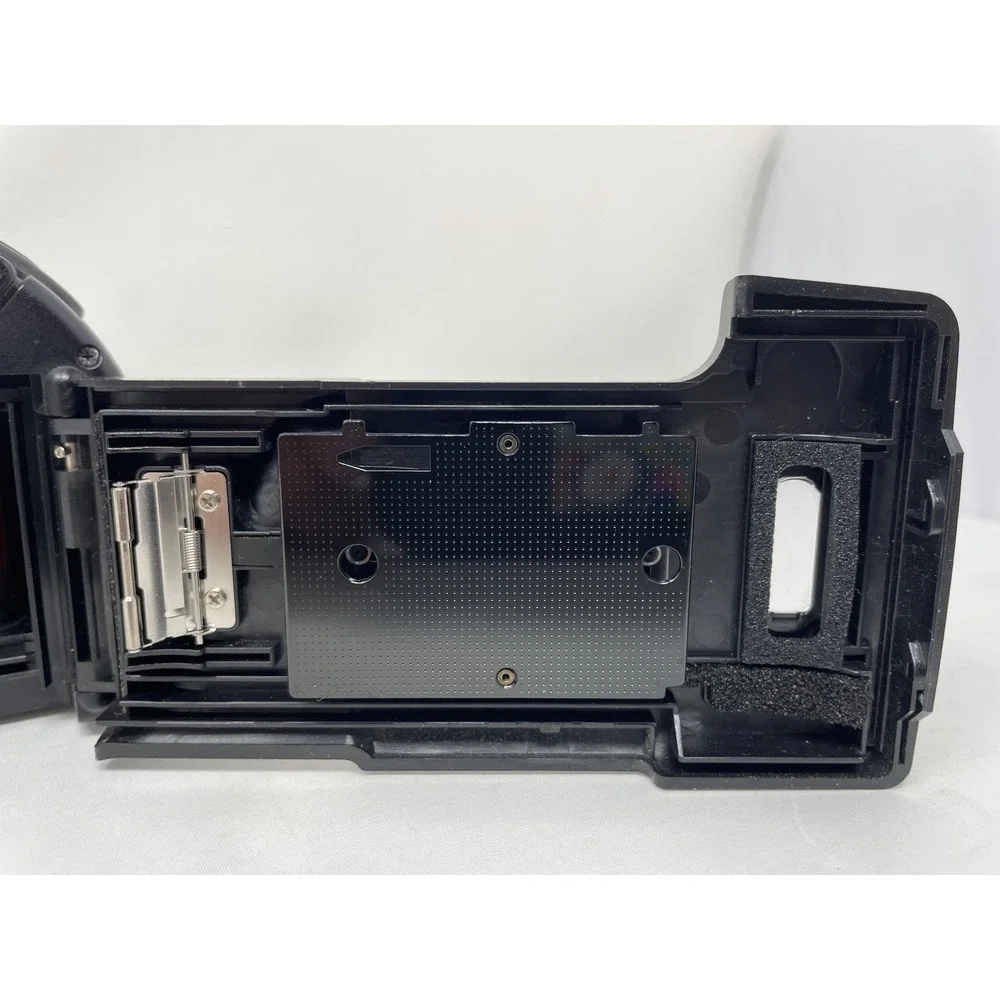 Olympus Infinity SuperZoom 300 35mm Film Camera w/ Case & Instructions